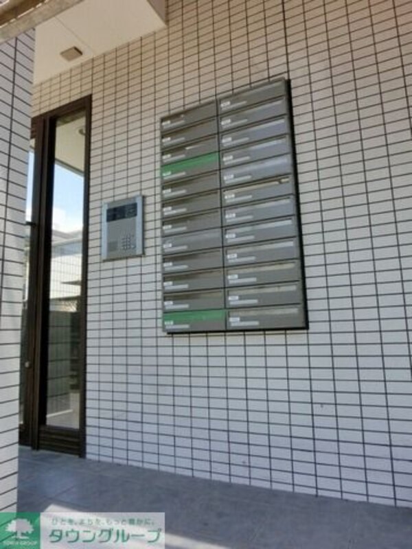 エントランス(お問合せは【タウンハウジング】まで！※現地待合わせ相談可！)