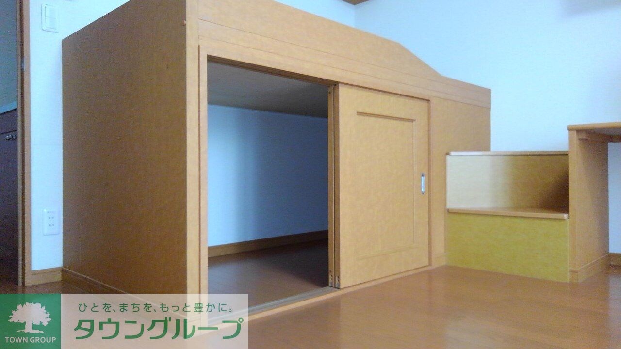 物件内観写真11　(ベッド有り)