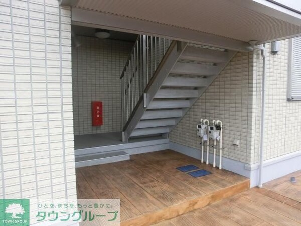 エントランス(お問合せは【タウンハウジング】まで！※現地待合わせ相談可！)