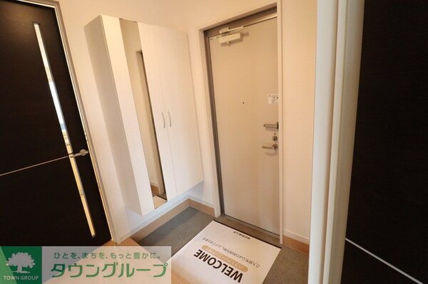 玄関(お問合せはタウンハウジングまで！※現地待合わせ相談可能)