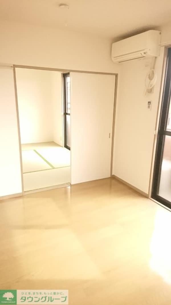 寝室(お問合せはタウンハウジングまで！※現地待合わせ相談可能)