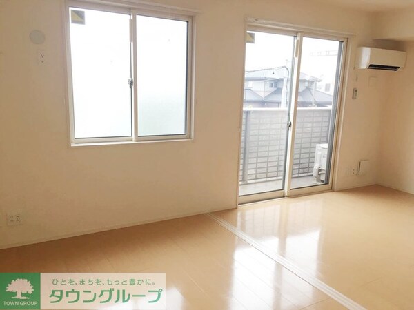寝室(お問合せはタウンハウジングまで！※現地待合わせ相談可能)