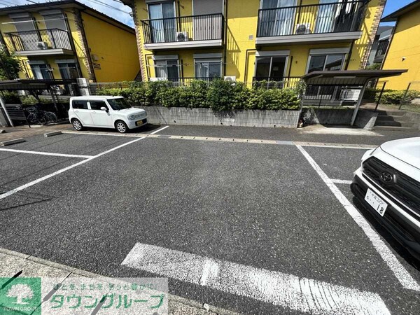 駐車場(お問合せはタウンハウジングまで！※現地待合わせ相談可能)