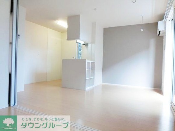 リビング・居室(お問合せはタウンハウジングまで！※現地待合わせ相談可能)