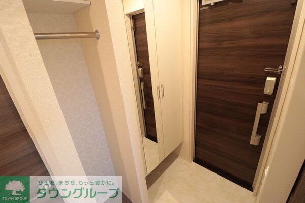玄関(お問合せはタウンハウジングまで！※現地待合わせ相談可能)