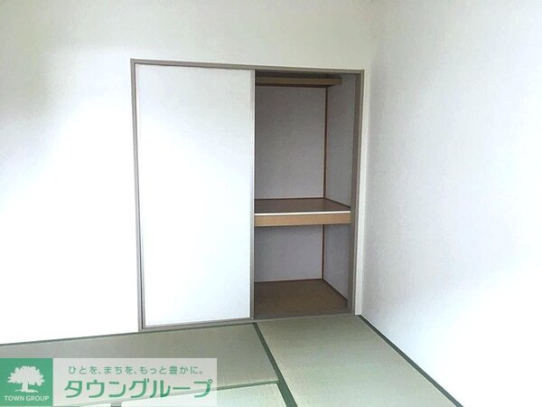 子供部屋(お問合せはタウンハウジングまで！※現地待合わせ相談可能)