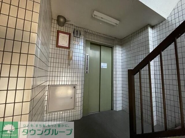 ロビー