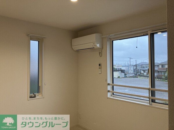 寝室(お問合せはタウンハウジングまで！※現地待合わせ相談可能)