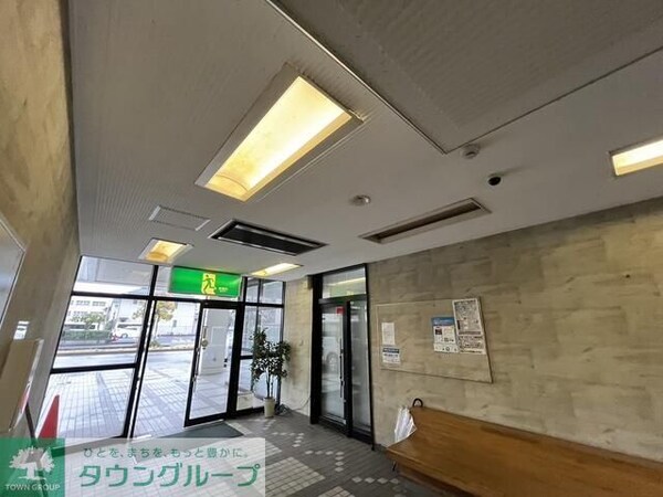 エントランス(お問合せは【タウンハウジング】まで！※現地待合わせ相談可！)