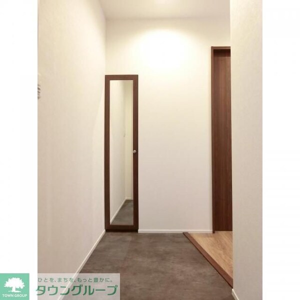 玄関(お問合せはタウンハウジングまで！※現地待合わせ相談可能)