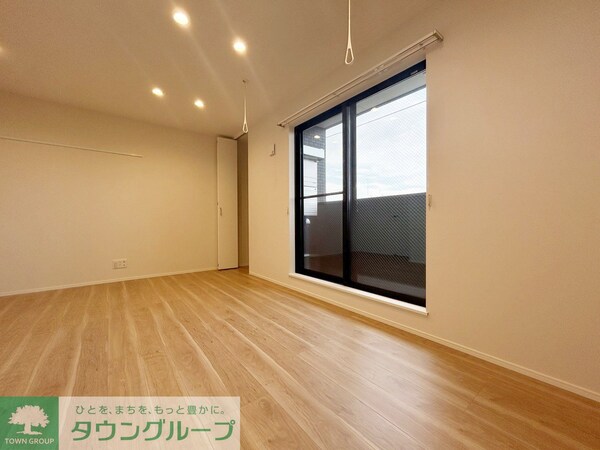 寝室(お問合せはタウンハウジングまで！※現地待合わせ相談可能)