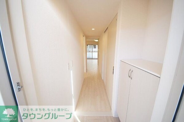 玄関(お問合せはタウンハウジングまで！※現地待合わせ相談可能)