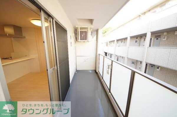 バルコニー(お問合せはタウンハウジングまで！※現地待合わせ相談可能！)
