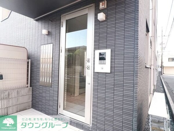 エントランス(お問合せはタウンハウジングまで！※現地待合わせ相談可能)