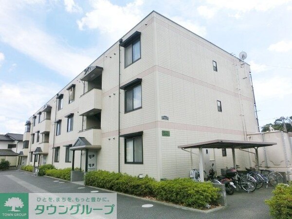 エントランス(お問合せはタウンハウジングまで！※現地待合わせ相談可能)