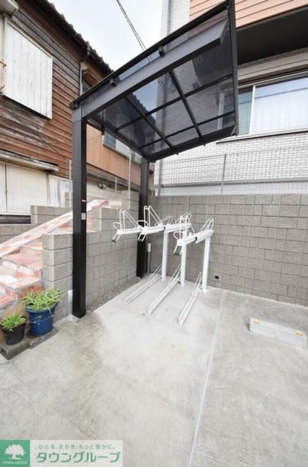 共有部分(うれしい屋根付き駐輪場)