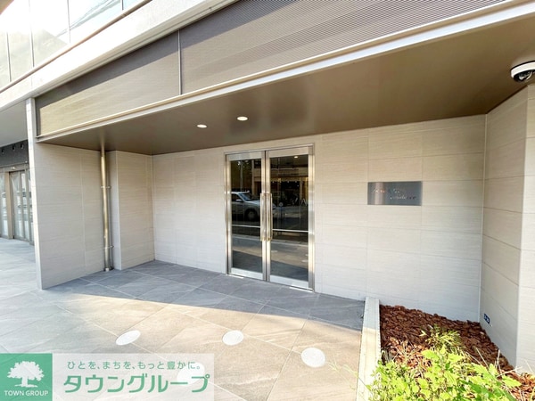 エントランス(お問合せはタウンハウジングまで！※現地待合わせ相談可能)