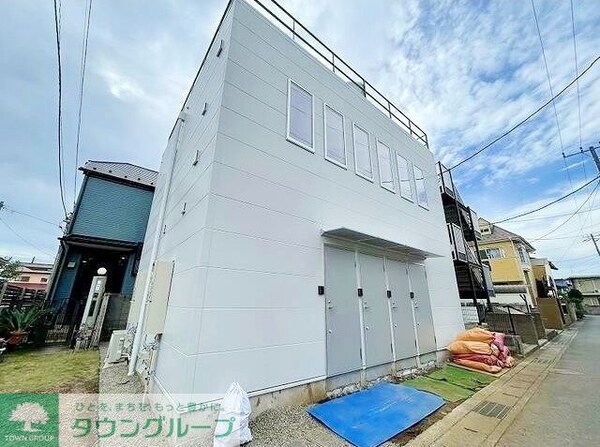エントランス(お問合せはタウンハウジングまで！※現地待合わせ相談可能)