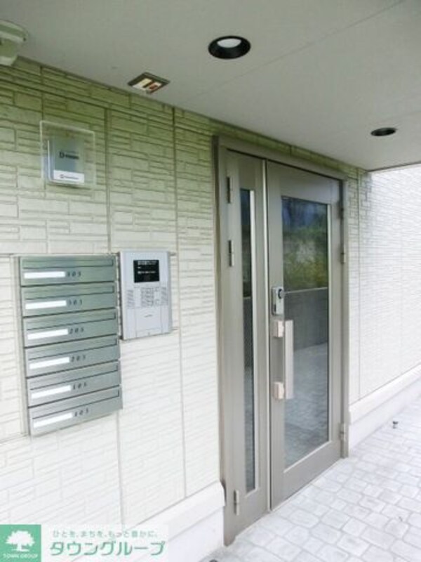 エントランス(お部屋探しは【タウンハウジング蘇我店】にお任せ下さい♪)