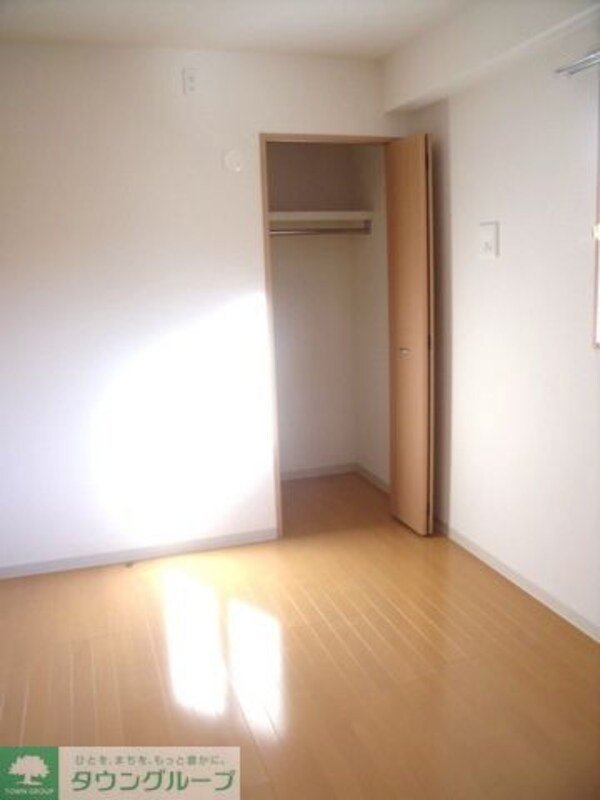 寝室(お部屋探しは【タウンハウジング蘇我店】にお任せ下さい♪)