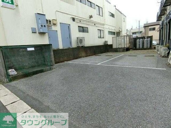 駐車場(お問合せはタウンハウジングまで！※現地待合わせ相談可能)