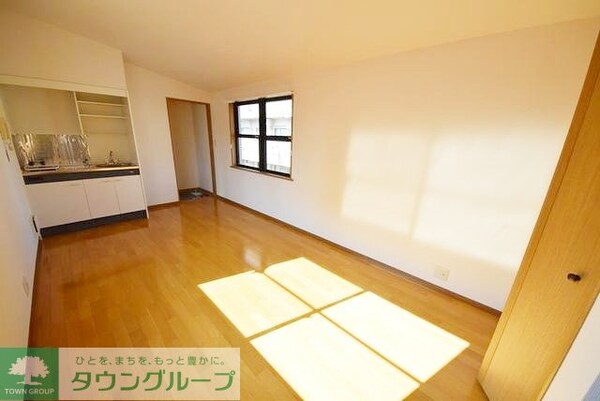 寝室(お問合せはタウンハウジングまで！※現地待合わせ相談可能)