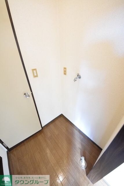 物件内観写真5　(室内洗濯機置き場)