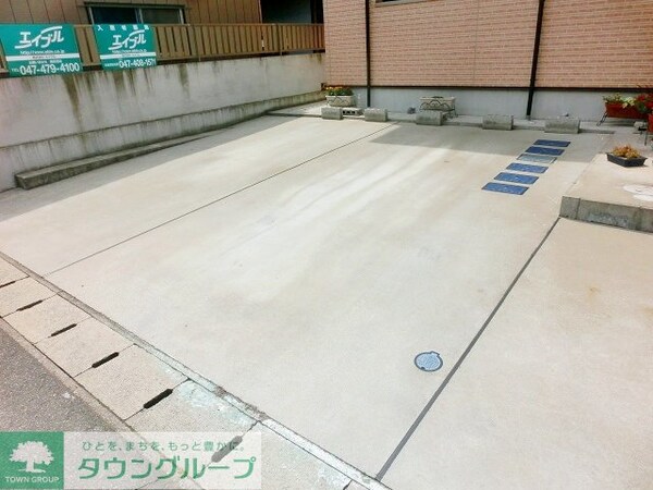 駐車場(お問合せはタウンハウジングまで！※現地待合わせ相談可能)