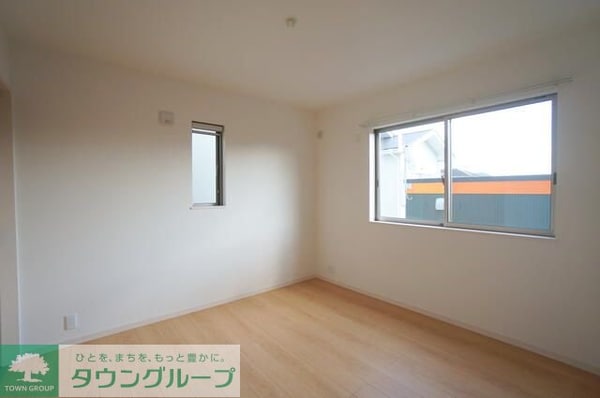 寝室(お問合せはタウンハウジングまで！※現地待合わせ相談可能)
