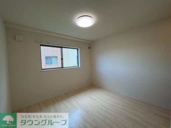 子供部屋(お問合せはタウンハウジングまで！※現地待合わせ相談可能)