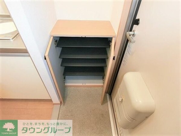 玄関(お部屋探しは【タウンハウジング千葉店】にお任せ下さい♪)