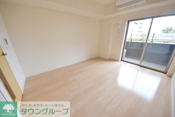 リビング・居室(現地待ち合わせ歓迎♪お問合せはタウンハウジング千葉店まで！)