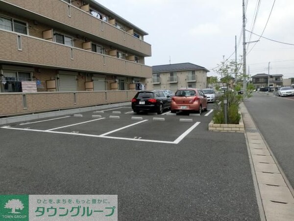 駐車場(お問合せはタウンハウジングまで！※現地待合わせ相談可能)