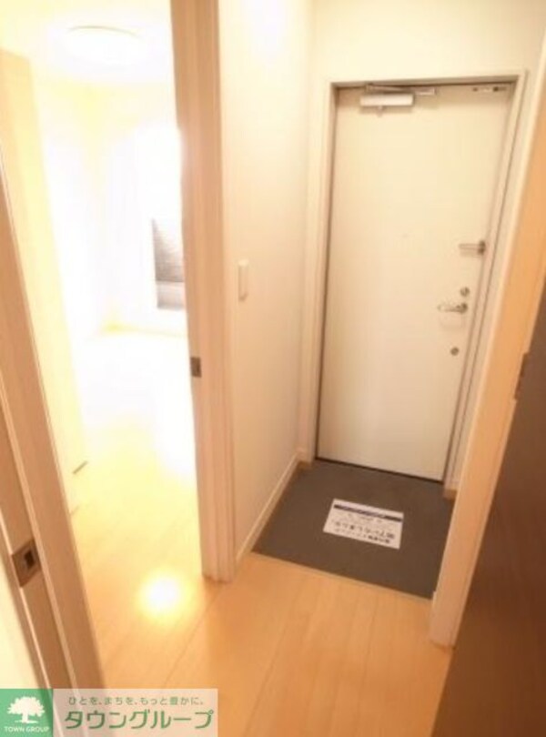 玄関(お部屋探しは【タウンハウジング蘇我店】にお任せ下さい♪)
