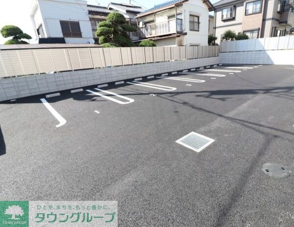 駐車場(お問合せはタウンハウジングまで！※現地待合わせ相談可能)