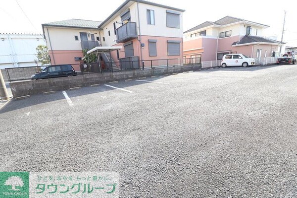 駐車場(お問合せはタウンハウジングまで！※現地待合わせ相談可能)