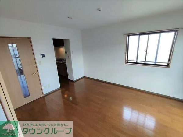 寝室(お問合せはタウンハウジングまで！※現地待合わせ相談可能)
