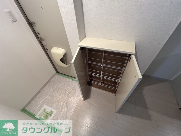 玄関(お問合せはタウンハウジングまで！※現地待合わせ相談可能)