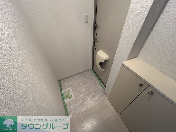 玄関(お問合せはタウンハウジングまで！※現地待合わせ相談可能)