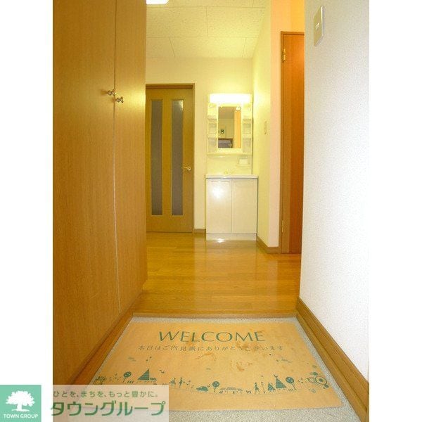 玄関(お問合せはタウンハウジングまで！※現地待合わせ相談可能)