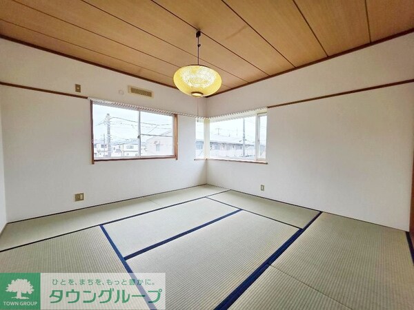 子供部屋(お問合せはタウンハウジングまで！※現地待合わせ相談可能)
