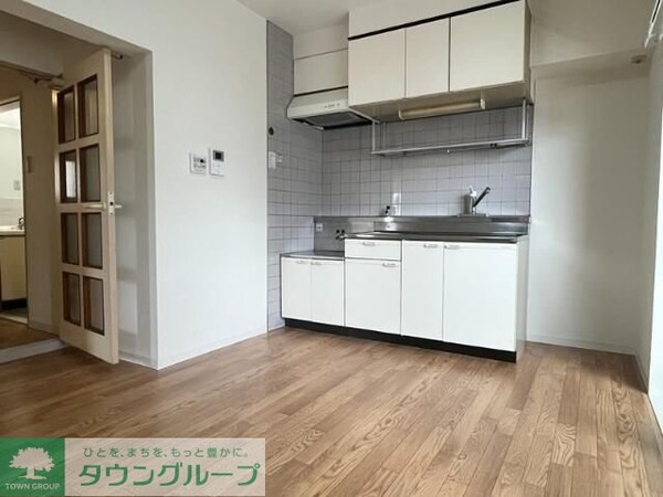 キッチン(お問合せはタウンハウジングまで！※現地待合わせ相談可能)