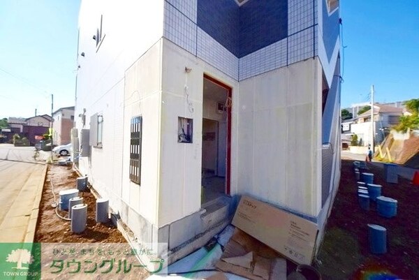 エントランス(お部屋探しは【タウンハウジング蘇我店】にお任せ下さい♪)