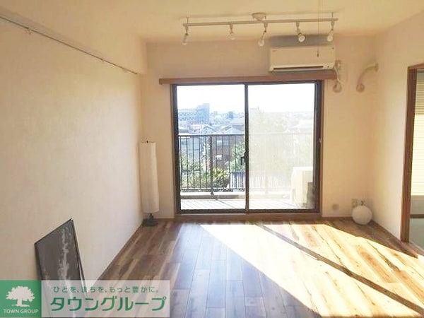 リビング・居室(お問合せはタウンハウジングまで！※現地待合わせ相談可能)