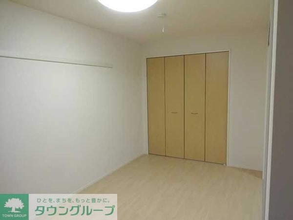 寝室(お問合せはタウンハウジングまで！※現地待合わせ相談可能)