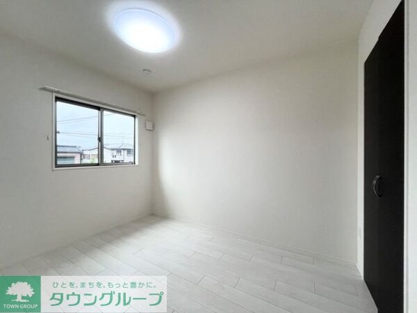 子供部屋(お問合せはタウンハウジングまで！※現地待合わせ相談可能)