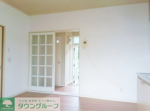 寝室(お問合せはタウンハウジングまで！※現地待合わせ相談可能)