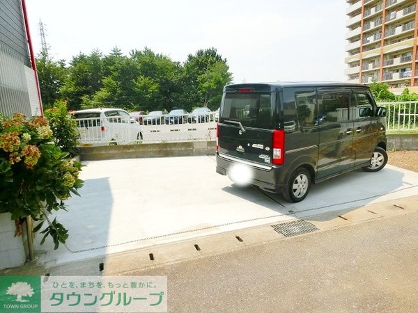 駐車場(お問合せはタウンハウジングまで！※現地待合わせ相談可能)