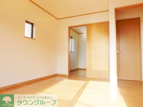 寝室(お問合せはタウンハウジングまで！※現地待合わせ相談可能)
