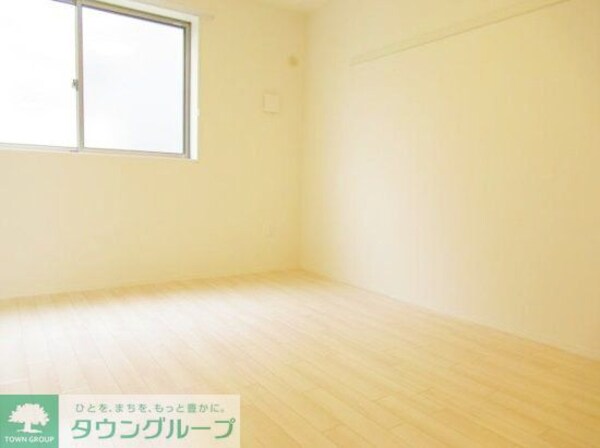 寝室(お問合せはタウンハウジングまで！※現地待合わせ相談可能)